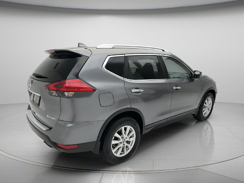 Used 2017 Nissan Rogue SV AWD/4WD image 5