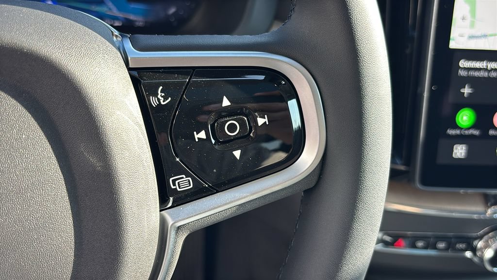 New 2026 Volvo XC60 B5 Core w/ Protection Package Premier AWD/4WD image 17
