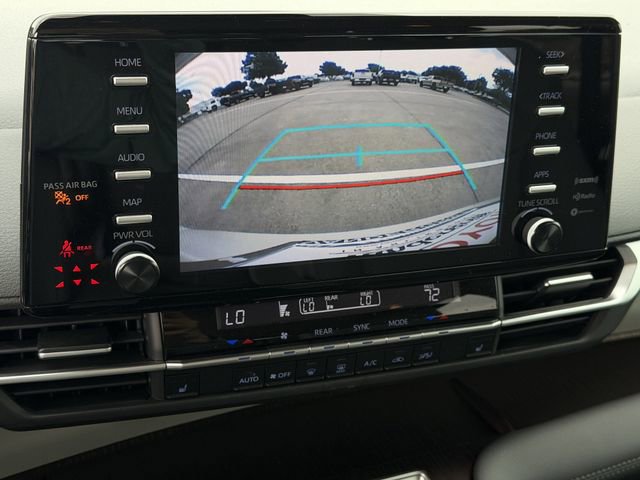 Used 2021 Toyota Sienna XLE FWD image 18