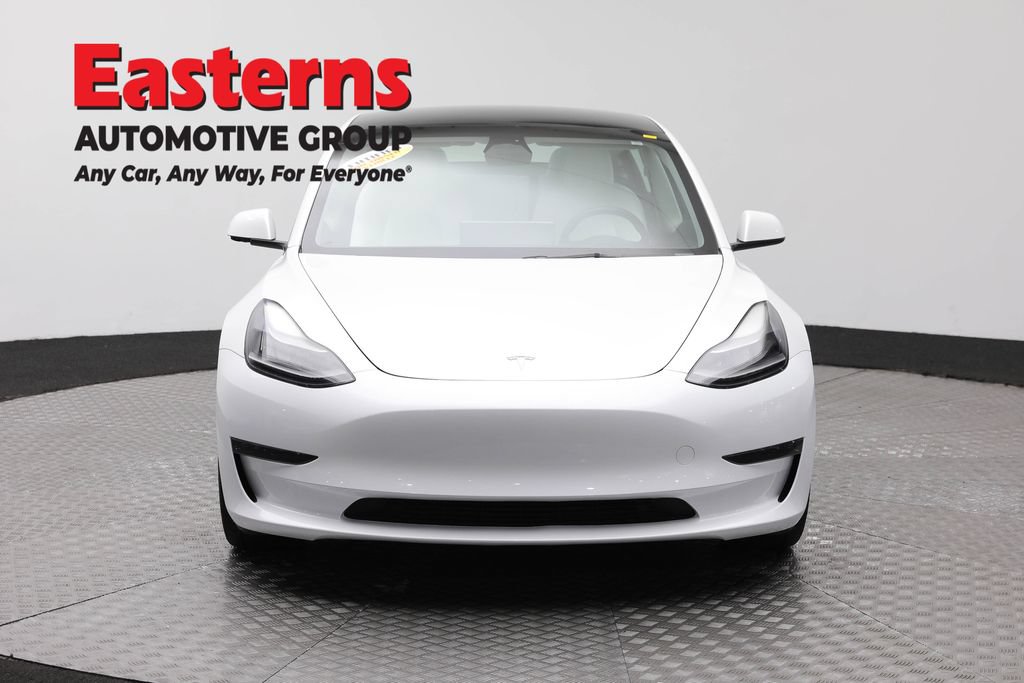 Used 2023 Tesla Model 3 Standard Range RWD image 2