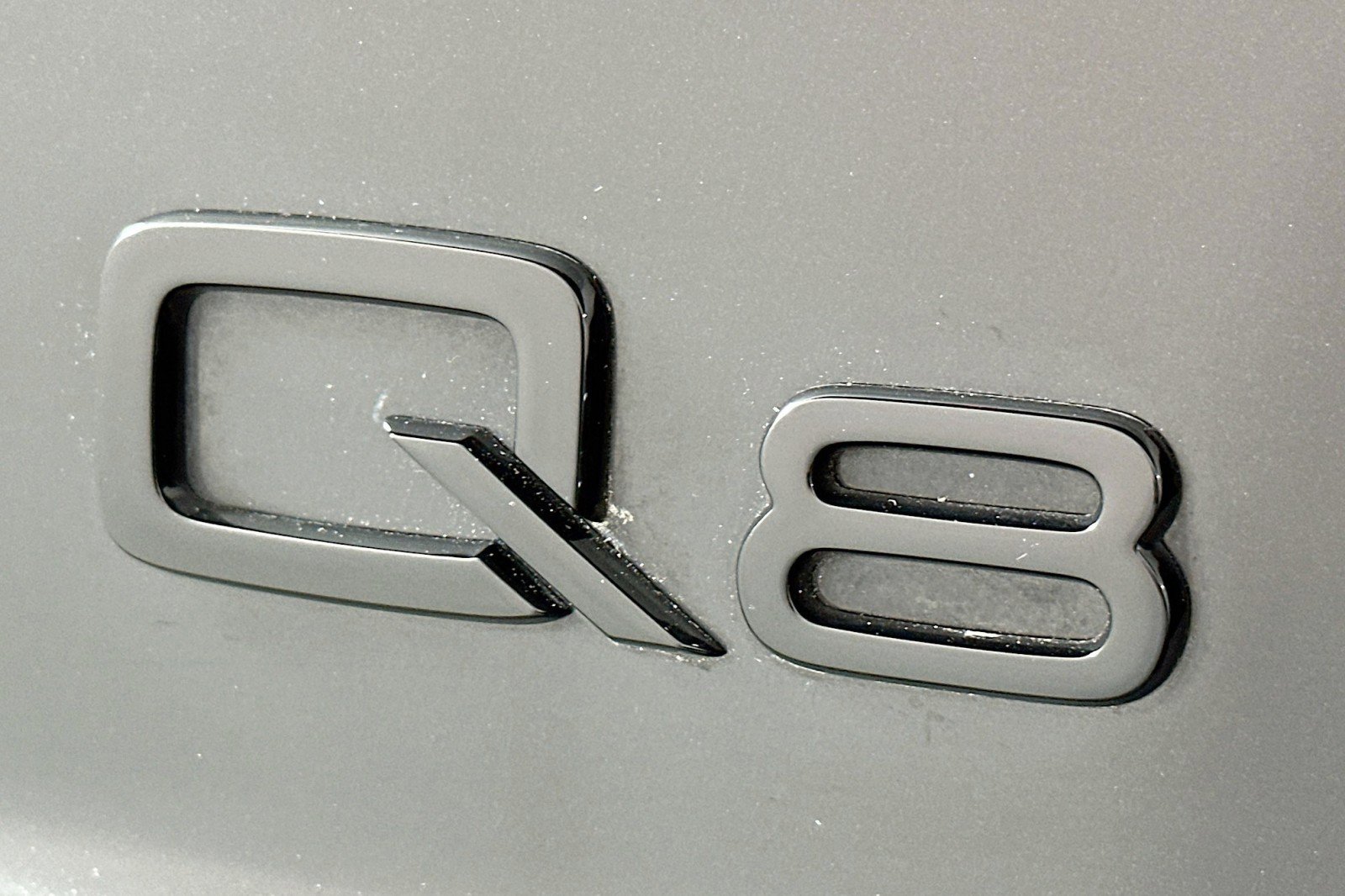 Used 2023 Audi Q8 Prestige w/ Prestige Package image 10