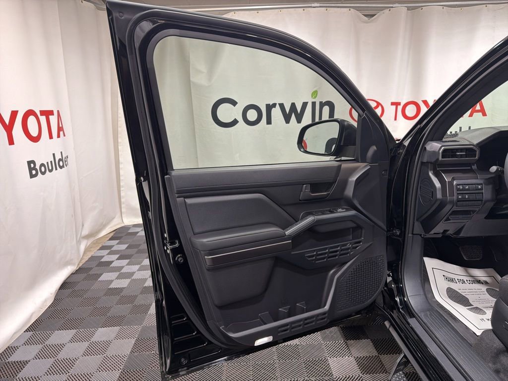 Used 2026 Toyota 4Runner SR5 image 19