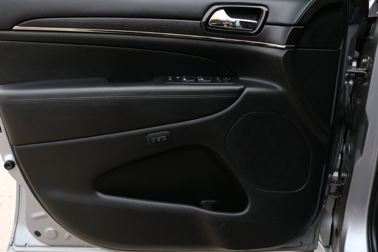 Used 2020 Jeep Grand Cherokee High Altitude image 18