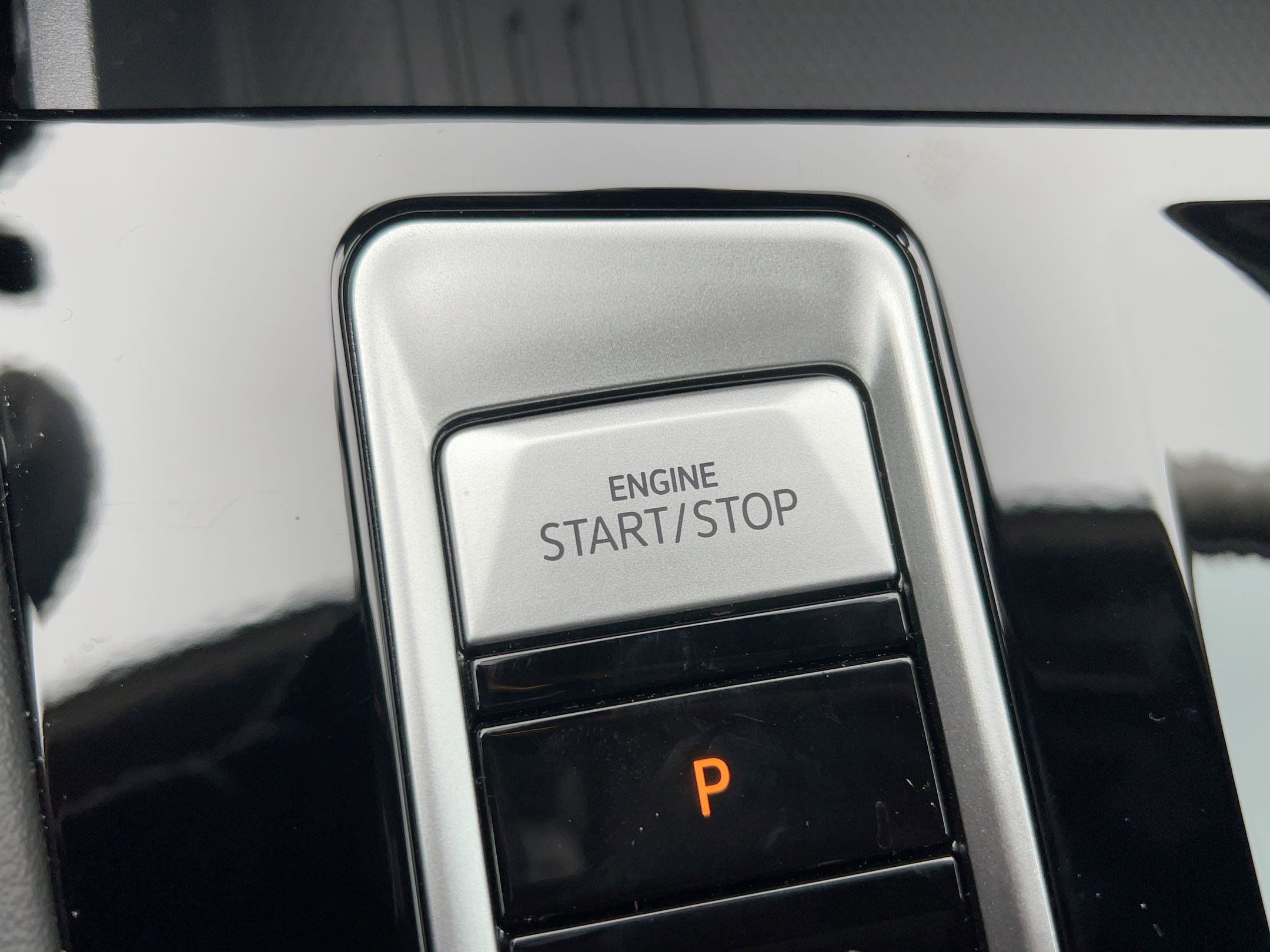 New 2026 Volkswagen Atlas SEL Premium R-Line image 18