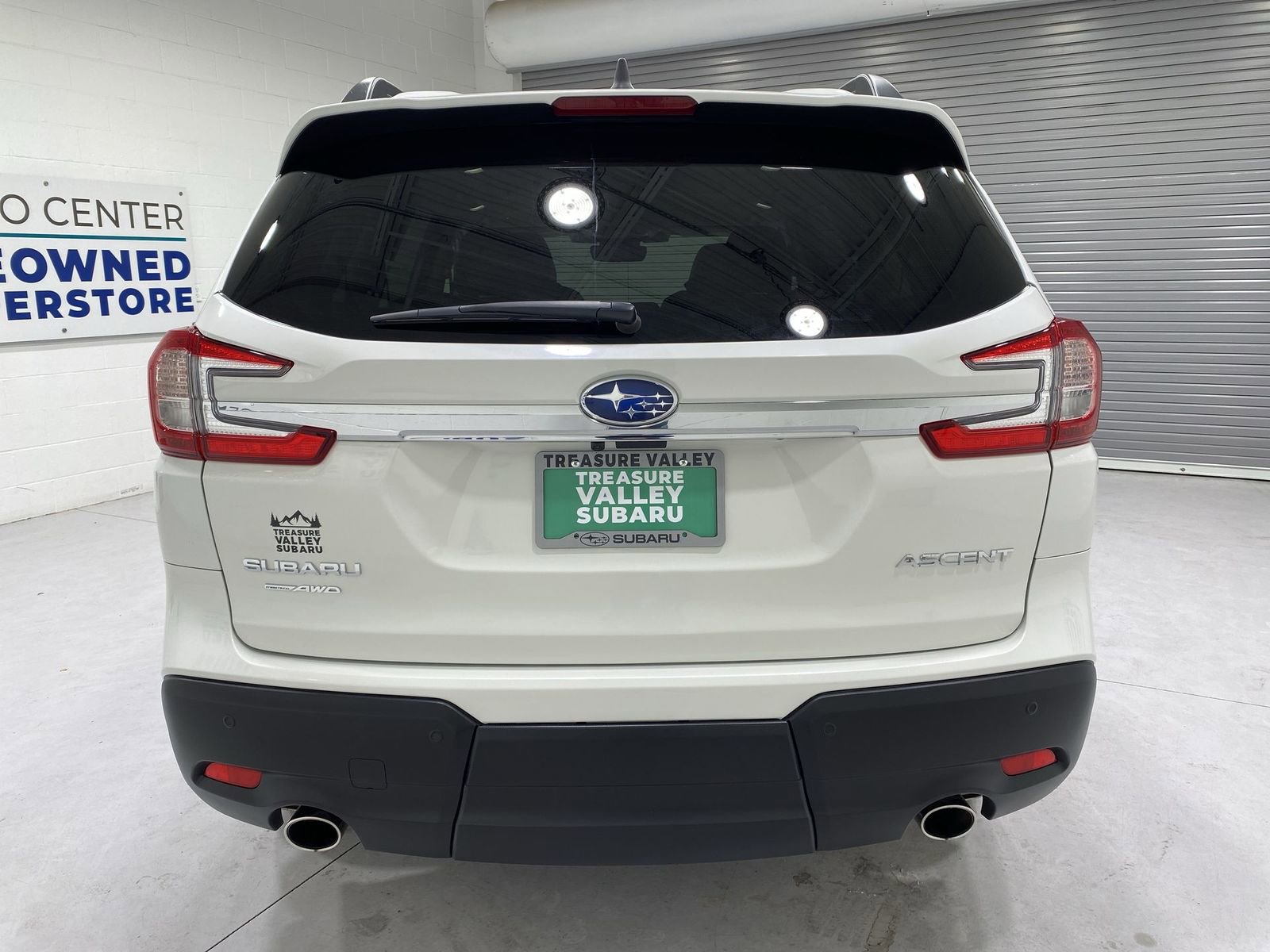Certified 2025 Subaru Ascent Premium AWD/4WD image 7