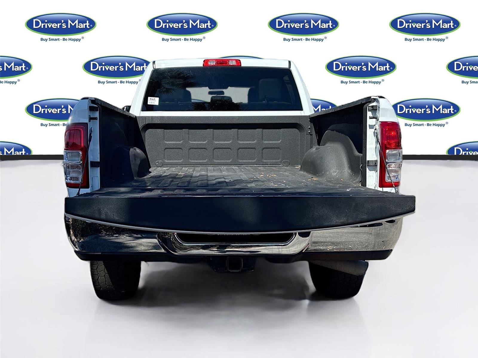 Used 2022 RAM 2500 Tradesman w/ Chrome Appearance Group image 23