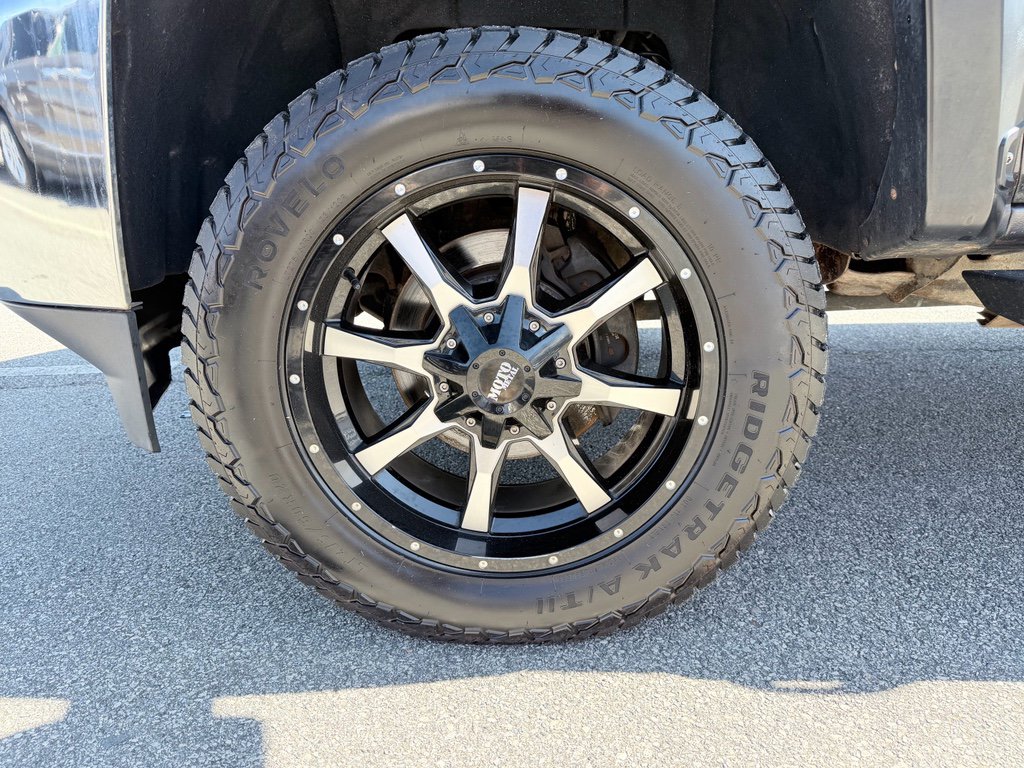 Used 2016 Chevrolet Silverado 2500 LT w/ LT Convenience Package image 29