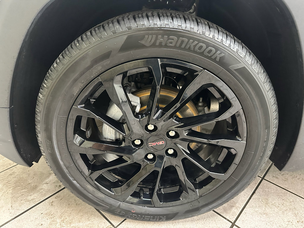 Certified 2023 GMC Terrain SLE w/ Driver Convenience Package image 16