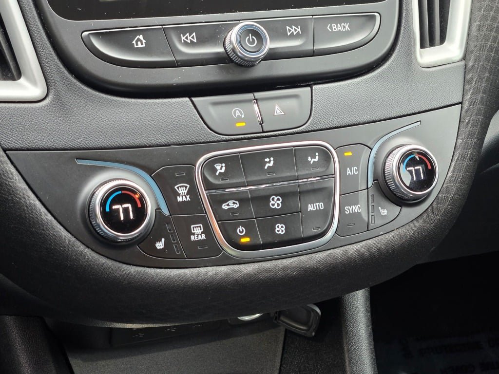 Used 2024 Chevrolet Malibu LT FWD image 26