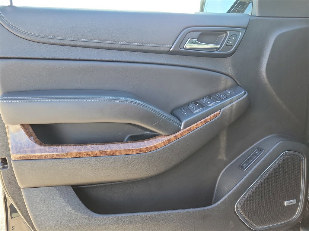 Used 2017 Chevrolet Suburban Premier image 19