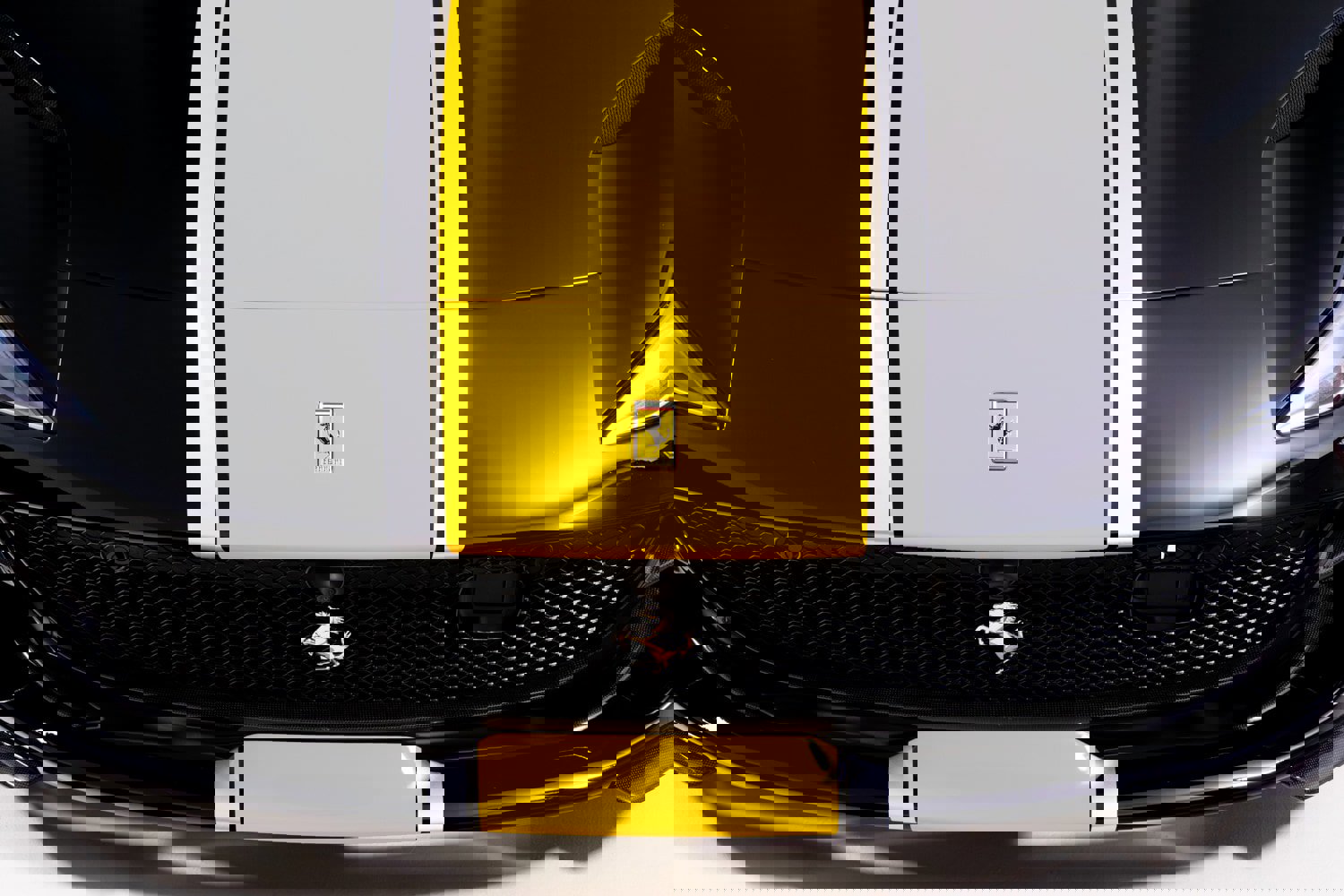 Used 2021 Ferrari 812 GTS image 44