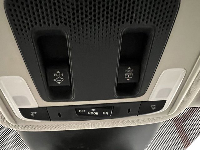 New 2025 Honda Pilot Touring image 26