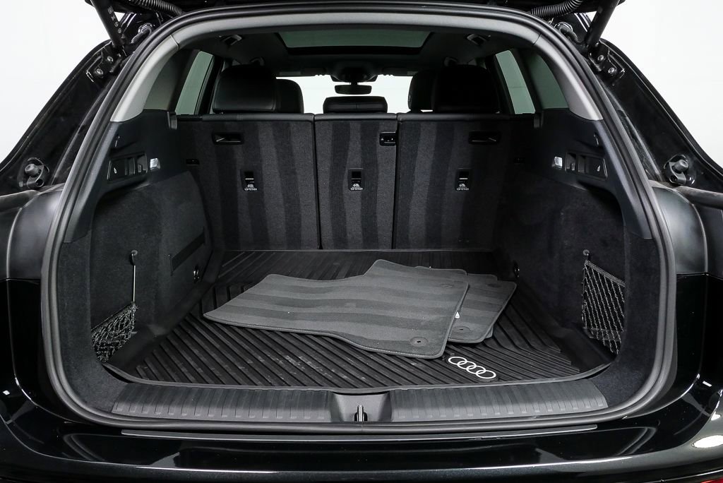 Certified 2025 Audi Q6 e-tron Premium Plus w/ Premium Plus image 31