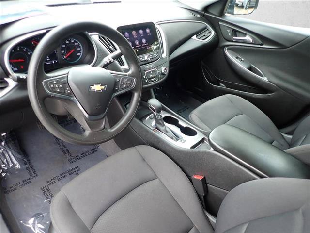 Used 2024 Chevrolet Malibu LS w/ LPO, Floor Liner Package FWD image 9