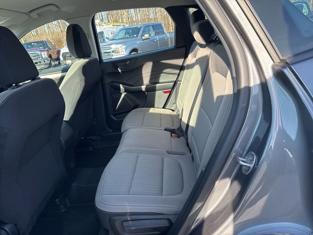 Used 2022 Ford Escape S image 9