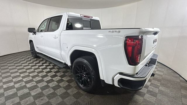 Used 2025 GMC Sierra 1500 Elevation w/ Preferred Package AWD/4WD image 4