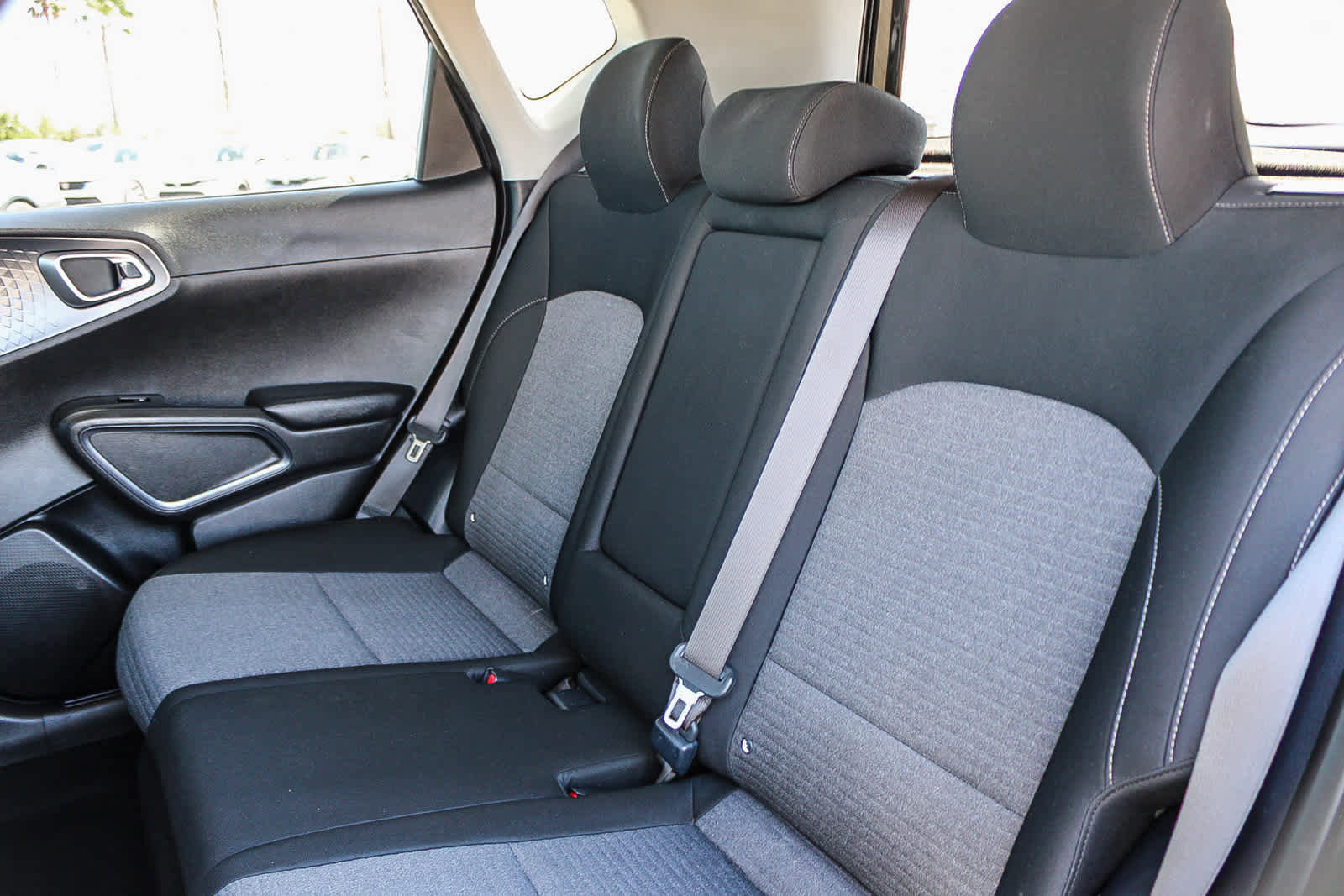 Used 2020 Kia Soul EX image 18