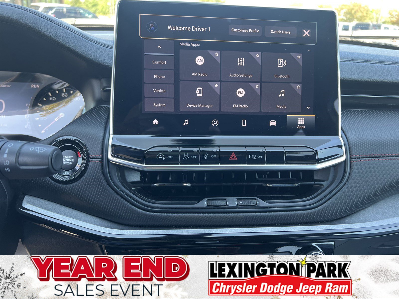 Used 2024 Jeep Compass Trailhawk image 16