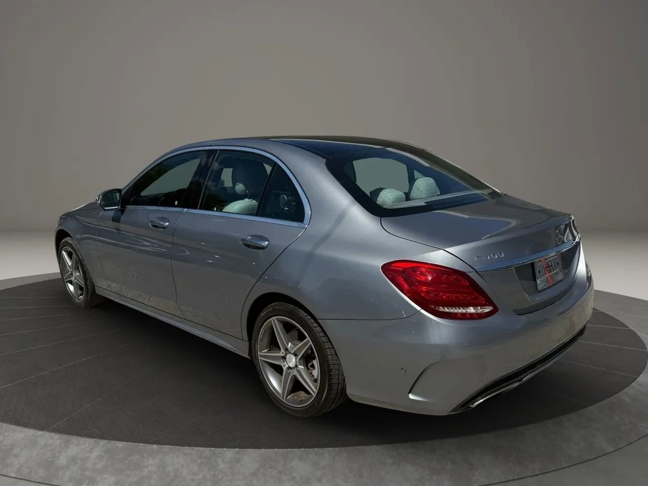 Used 2015 Mercedes-Benz C 400 4MATIC image 3