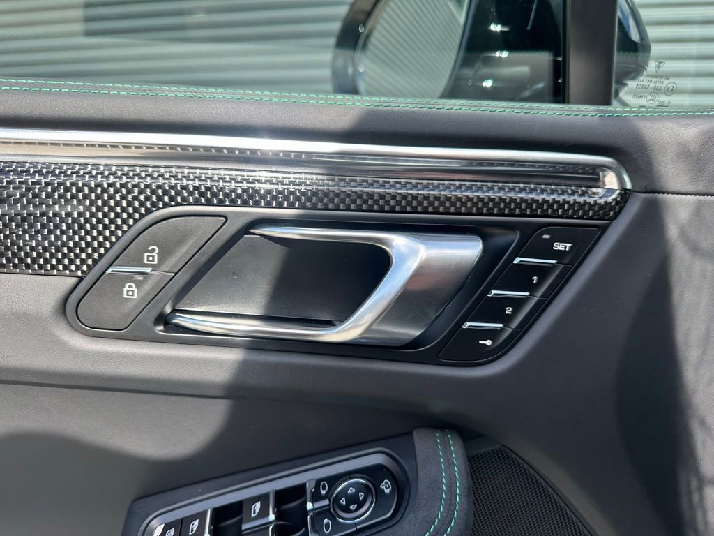 Certified 2026 Porsche Macan GTS image 20