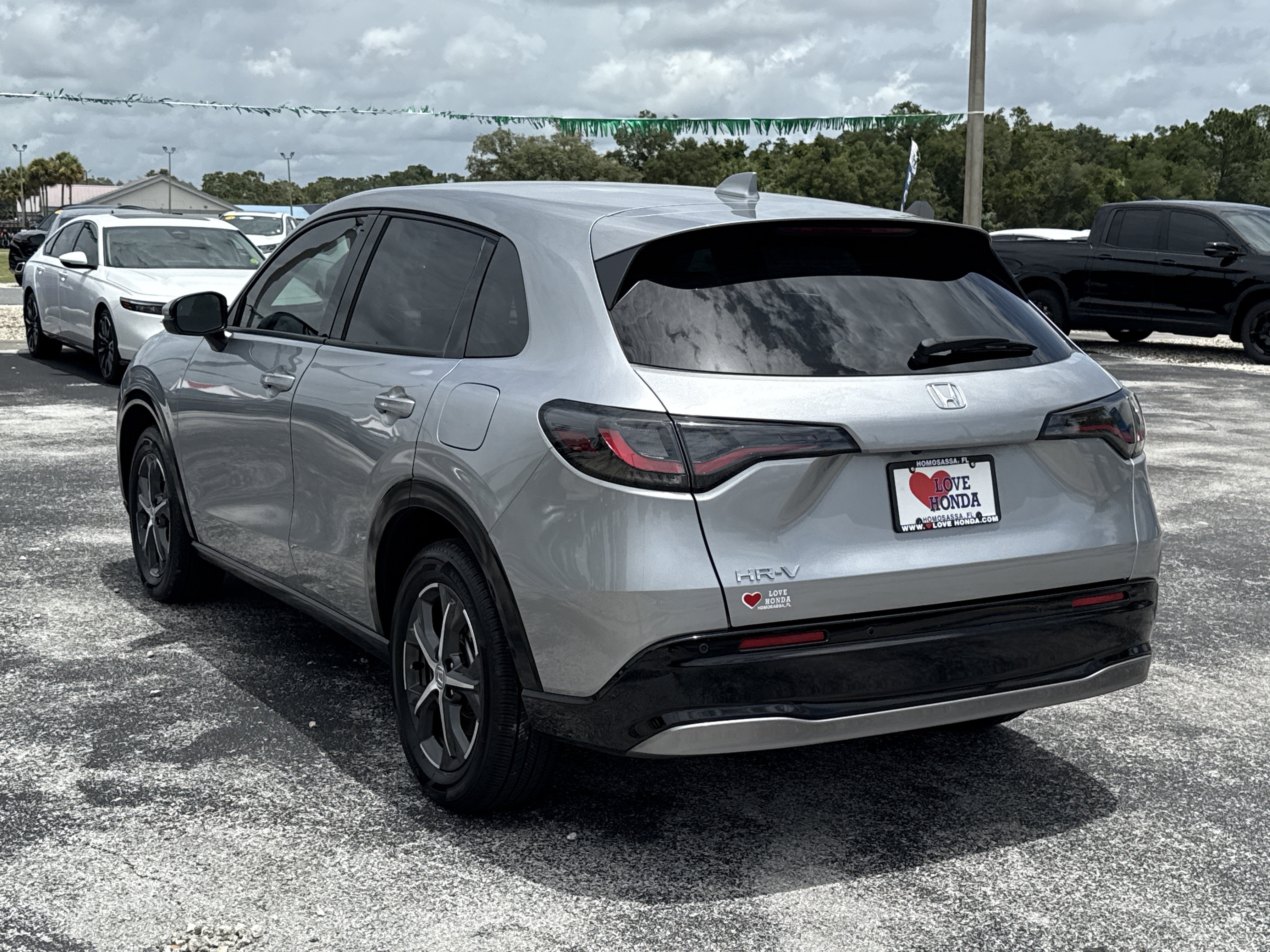 Certified 2025 Honda HR-V EX-L image 9