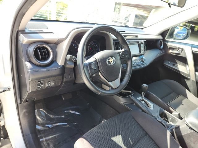 Used 2018 Toyota RAV4 XLE image 25