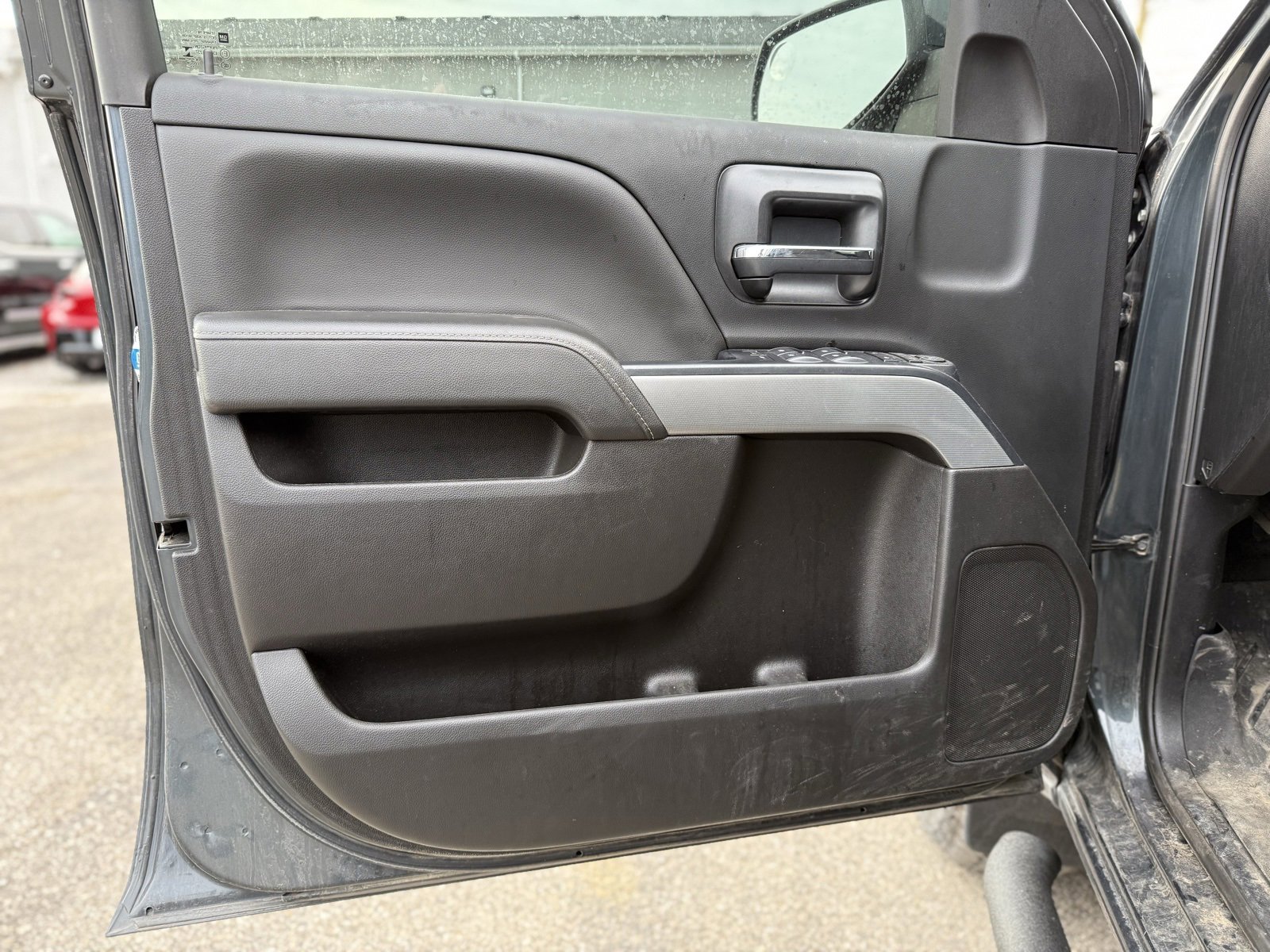 Used 2018 Chevrolet Silverado 1500 LT w/ All Star Edition image 10