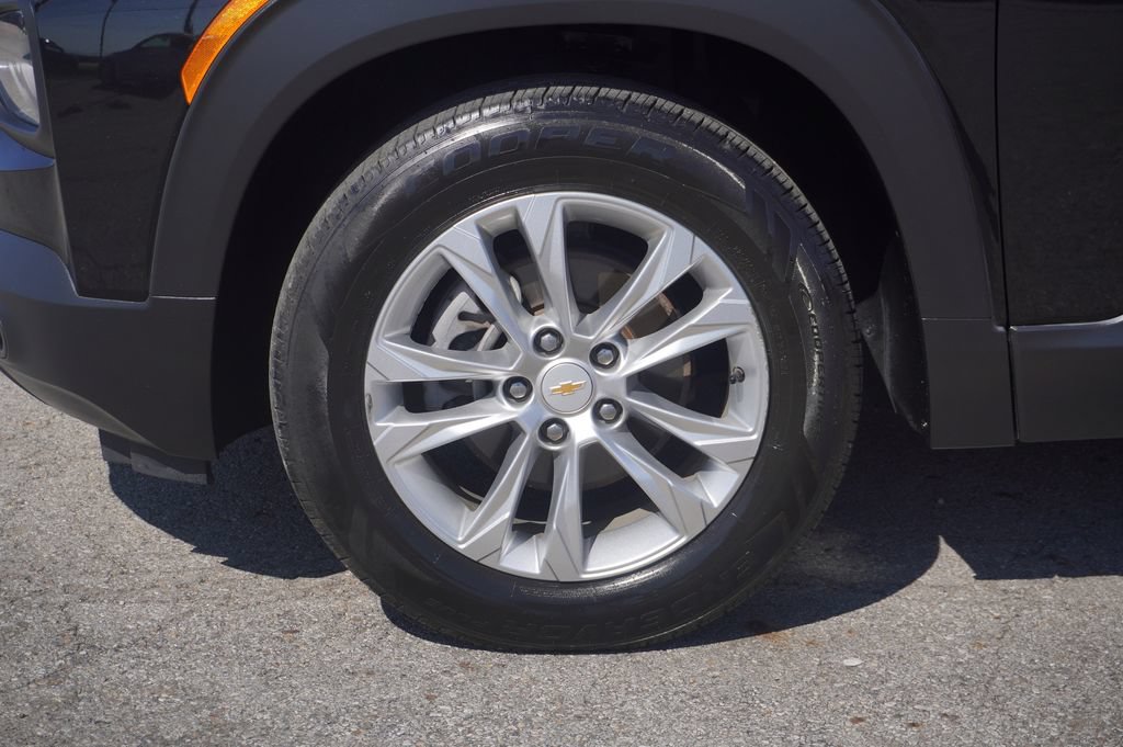 Used 2021 Chevrolet TrailBlazer LS FWD image 10
