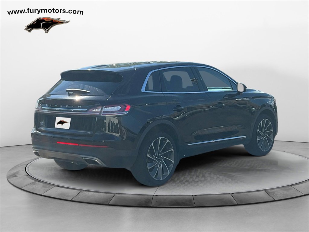 Used 2022 Lincoln Nautilus Reserve w/ Equipment Group 201A image 3