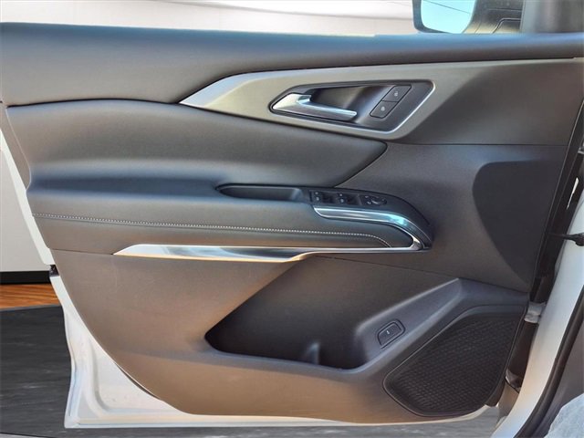 Certified 2025 Chevrolet Traverse LT image 17