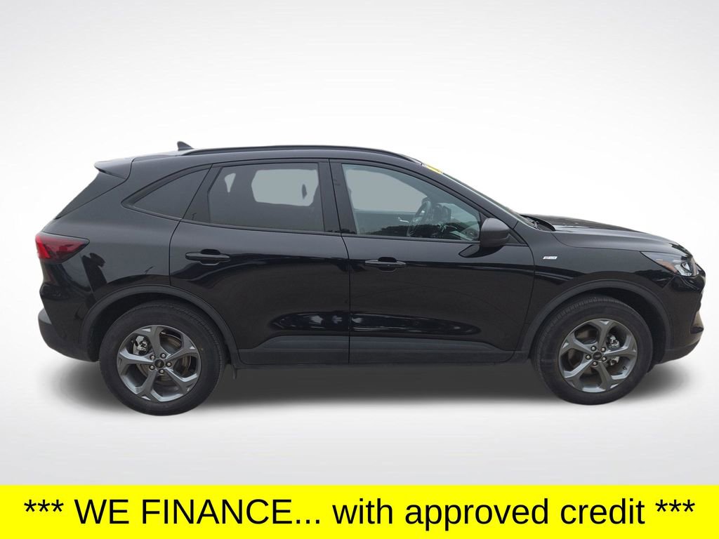 Used 2025 Ford Escape ST-Line AWD/4WD image 7