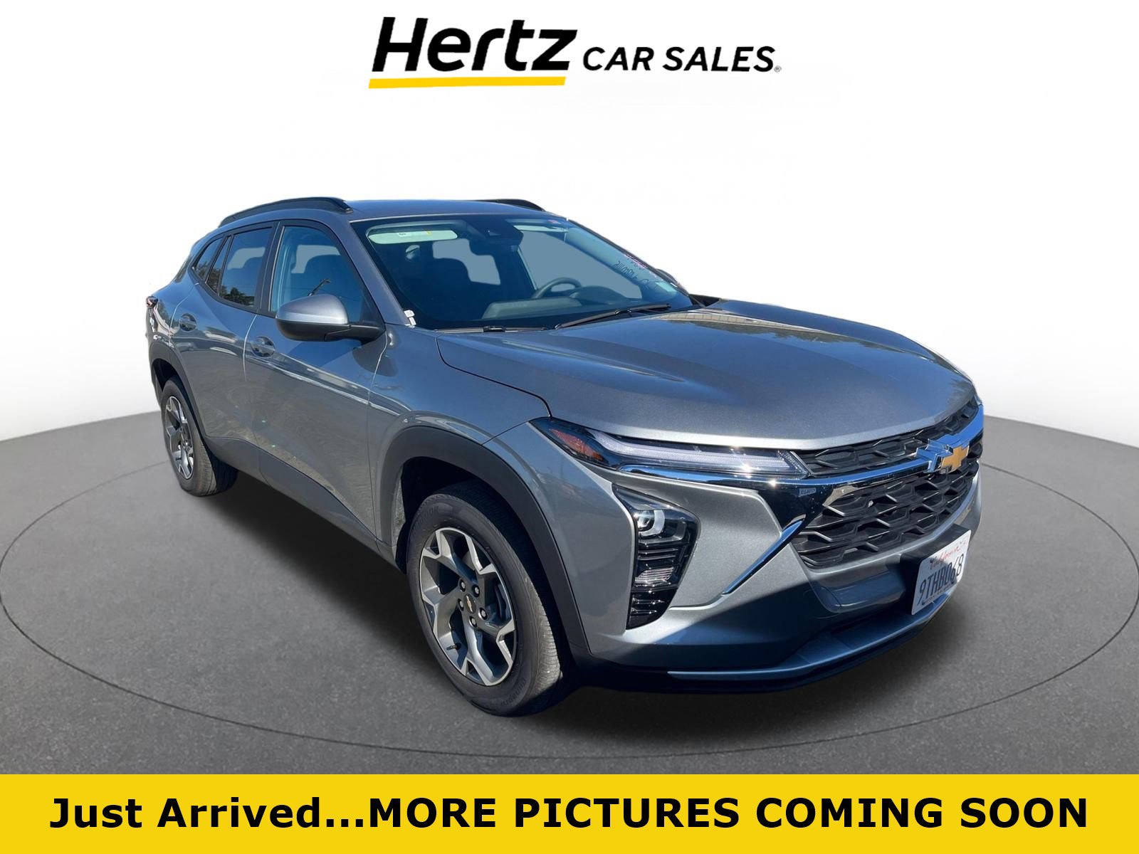 Used 2025 Chevrolet Trax LT