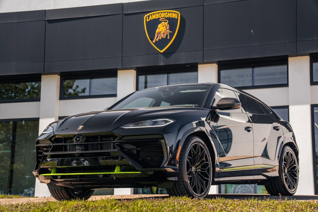 Used 2026 Lamborghini Urus Performante AWD/4WD image 1