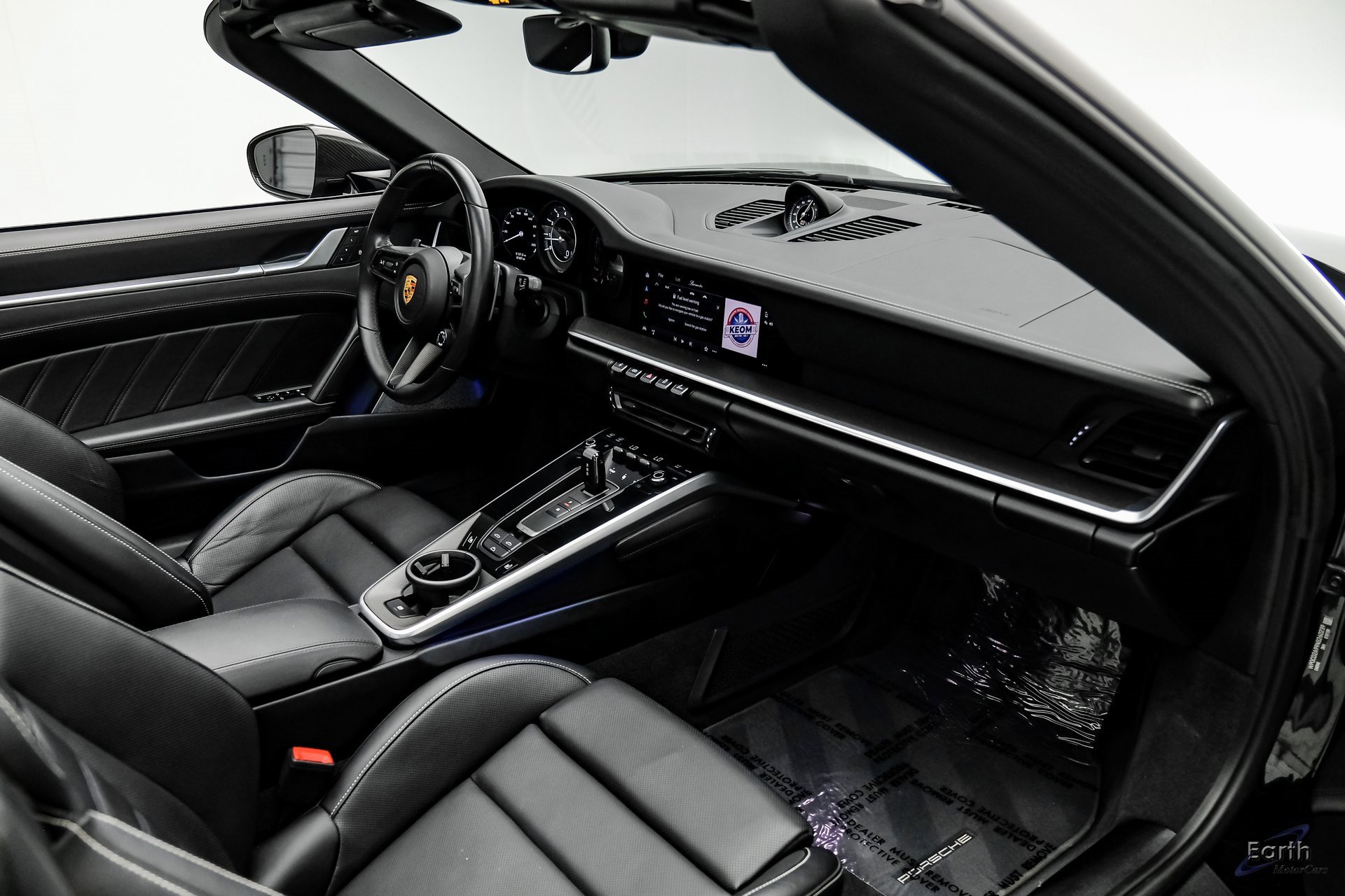 Used 2022 Porsche 911 Turbo S image 51