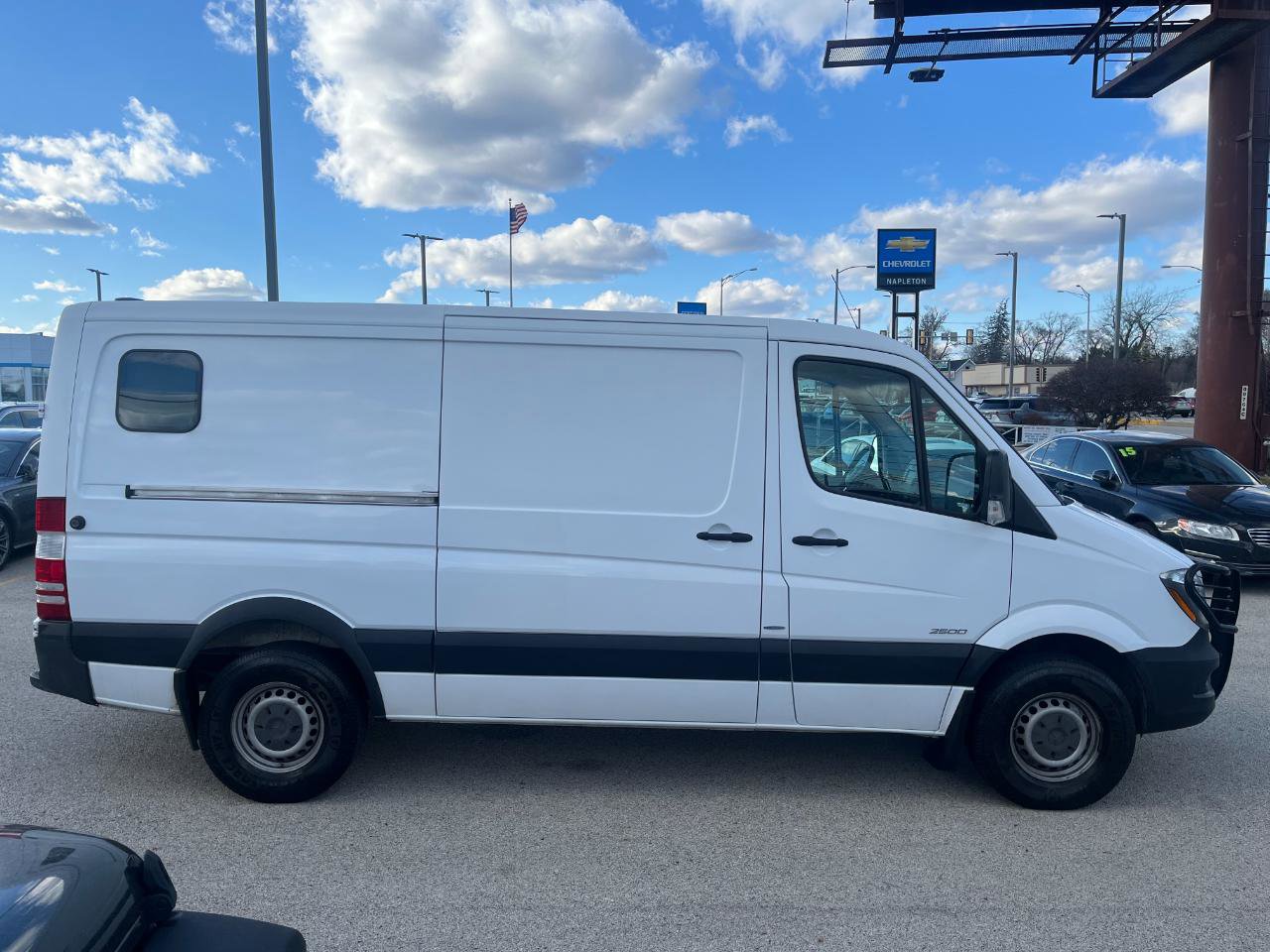 Used 2015 Mercedes-Benz Sprinter 2500 image 6