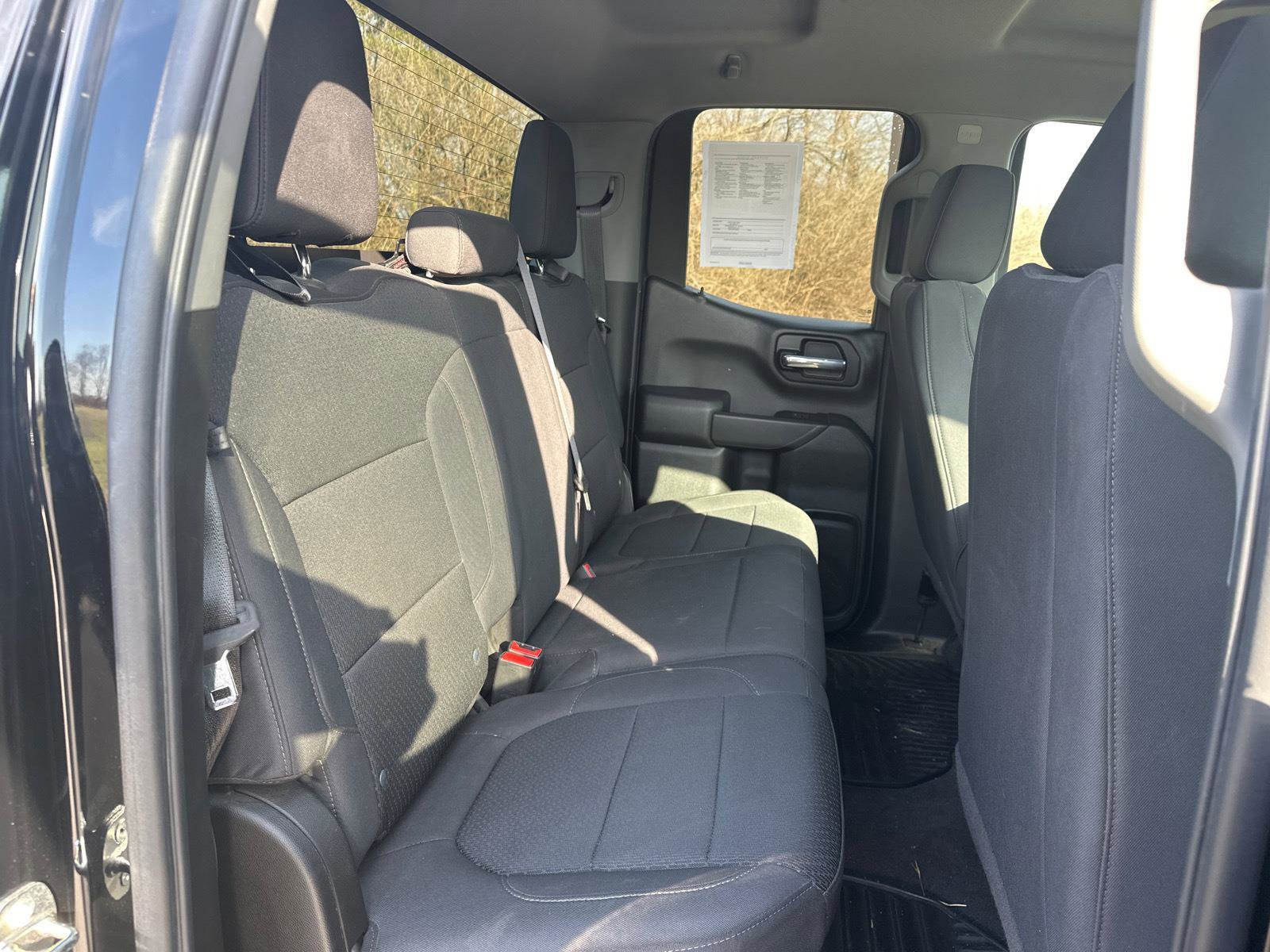 Used 2022 Chevrolet Silverado 1500 Custom AWD/4WD image 18