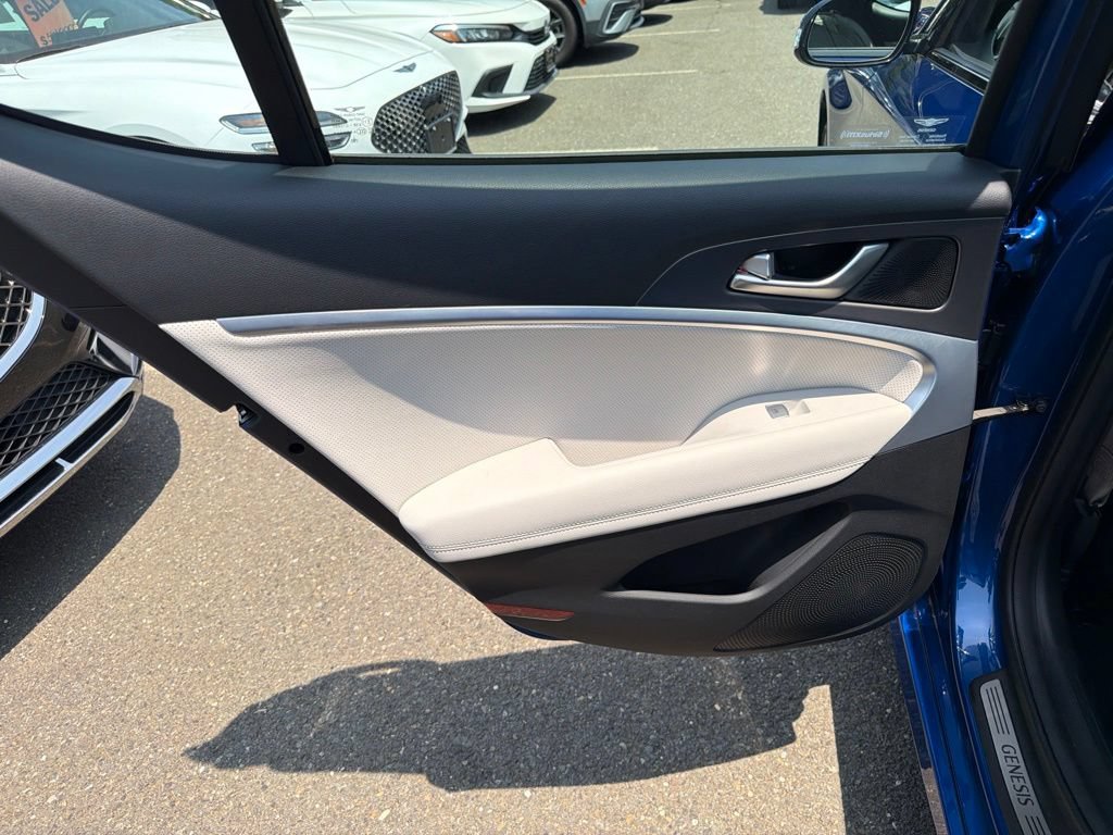 Used 2024 Genesis G70 3.3T Advanced AWD/4WD image 14