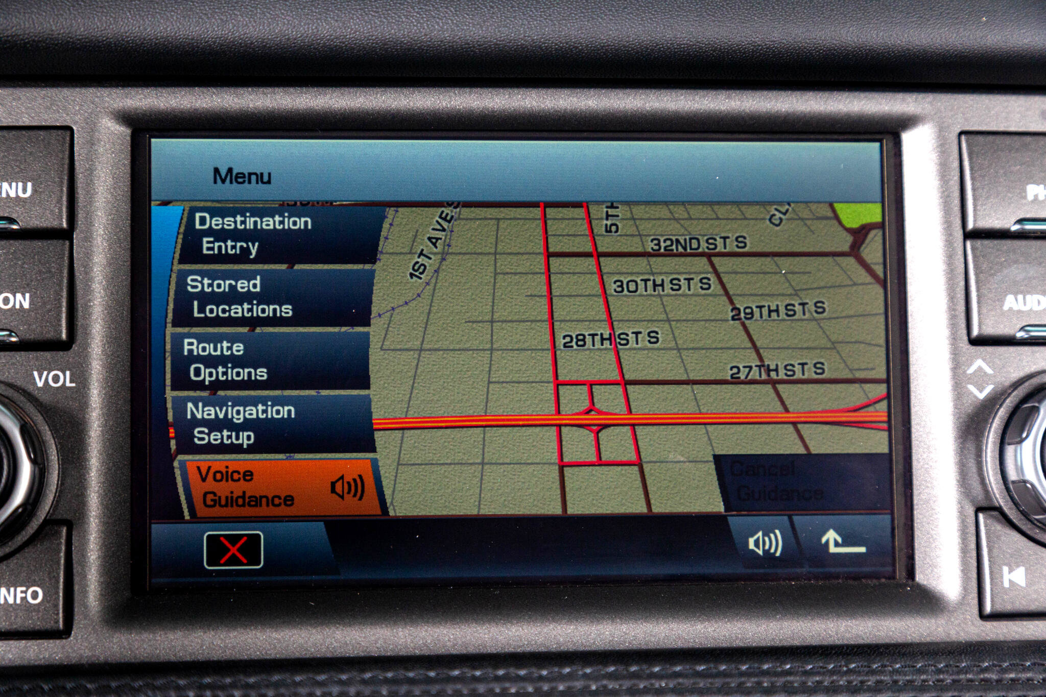 Used 2011 Land Rover Range Rover Autobiography image 8