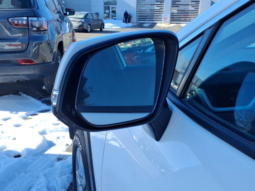 Certified 2023 Toyota RAV4 XLE w/ Convenience Package image 27