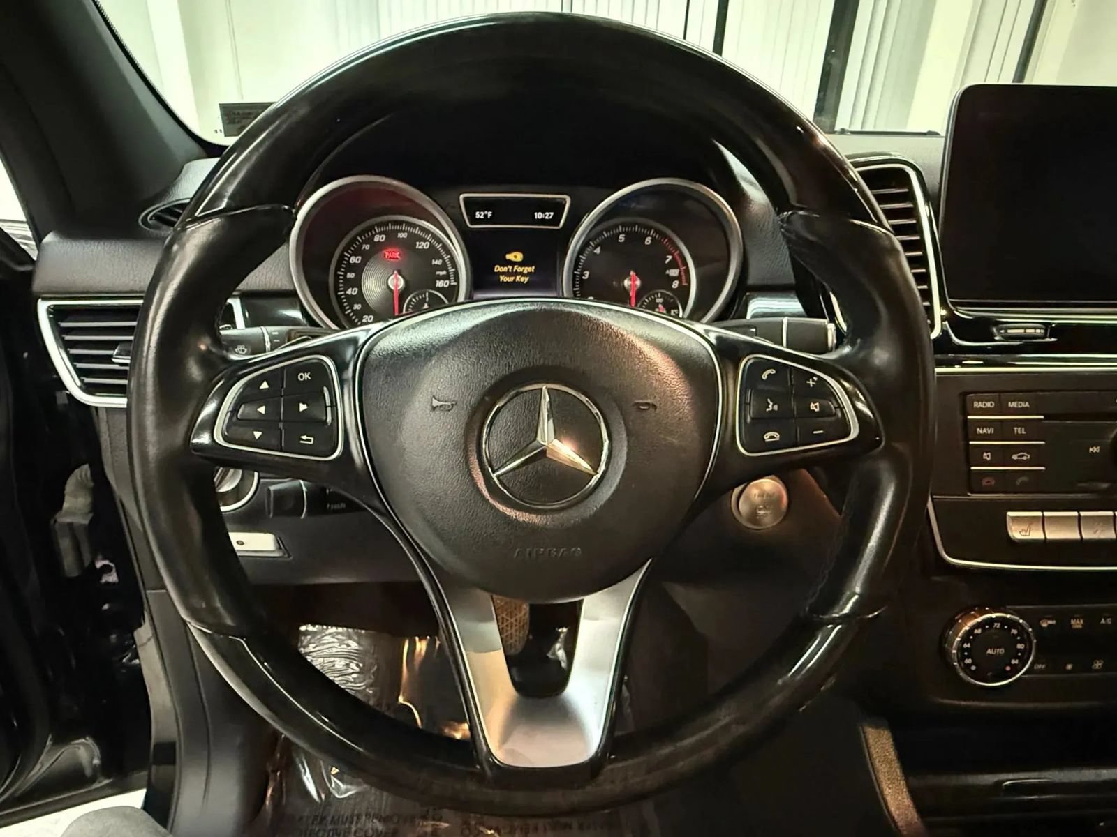 Used 2016 Mercedes-Benz GLE 350 w/ Premium Package image 25