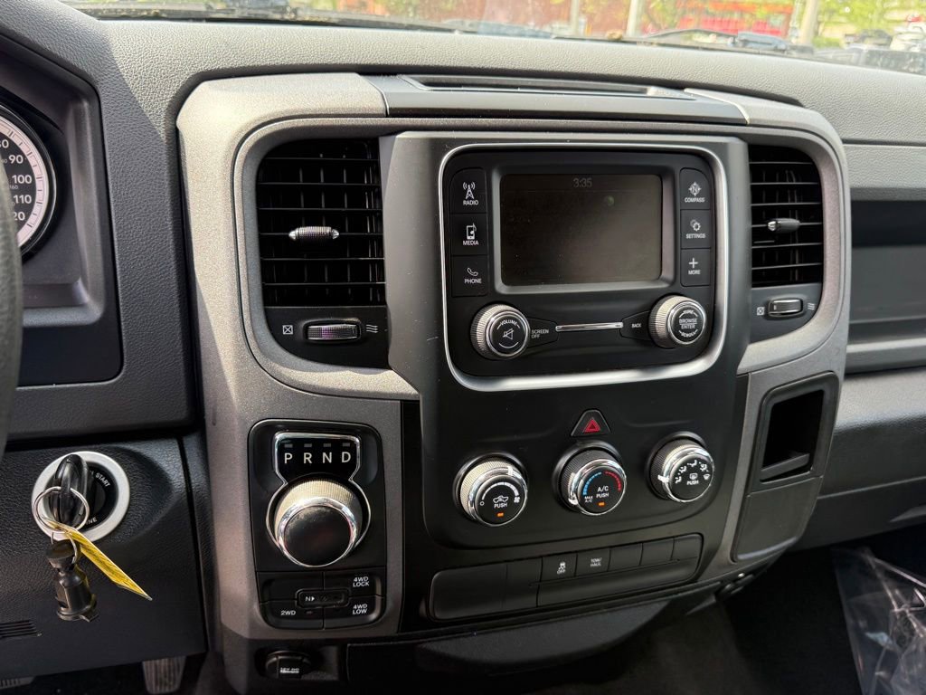 Used 2018 RAM 1500 Express w/ Express Value Package image 20