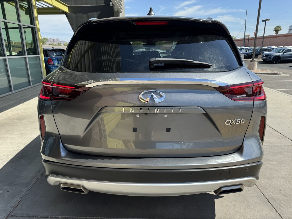 Used 2023 INFINITI QX50 Luxe image 13