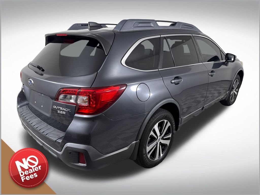Used 2018 Subaru Outback 3.6R Limited AWD/4WD image 3