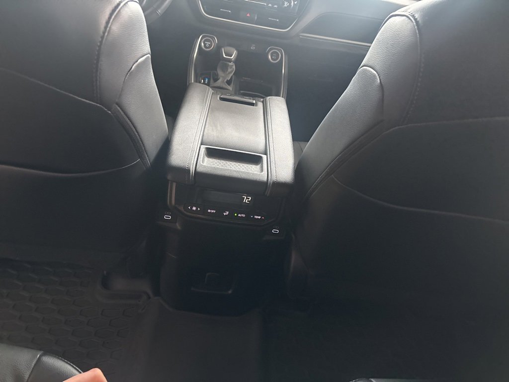 Used 2025 Toyota Grand Highlander AWD Hybrid image 24