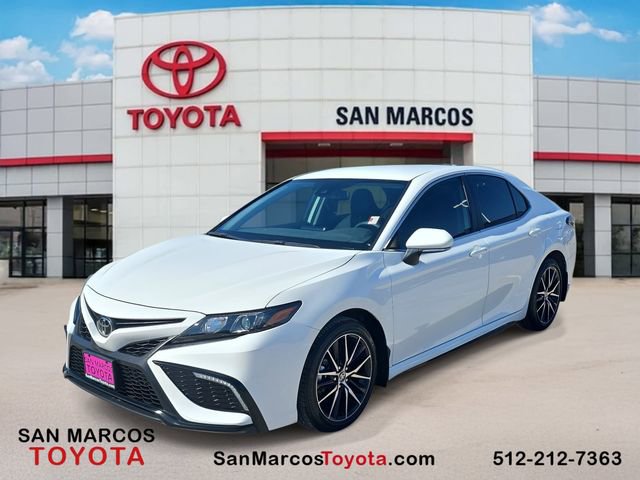 Used 2024 Toyota Camry SE video 1