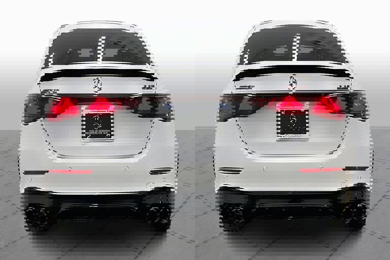 Certified 2025 Mercedes-Benz E 53 AMG e 4MATIC Sedan image 5