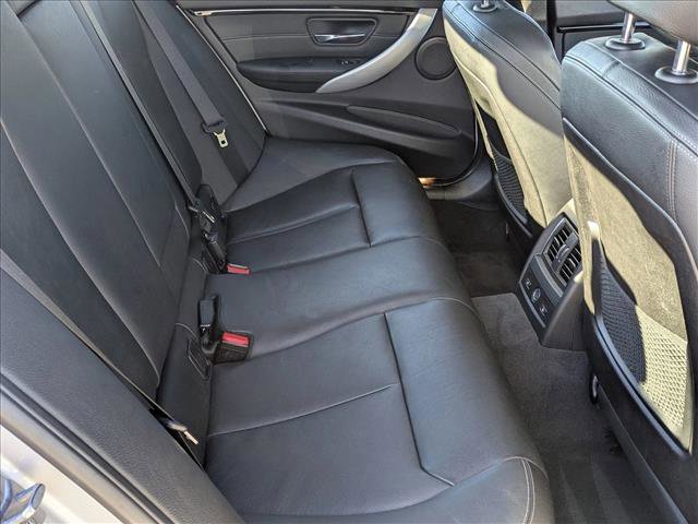 Used 2017 BMW 330i xDrive Sedan image 21
