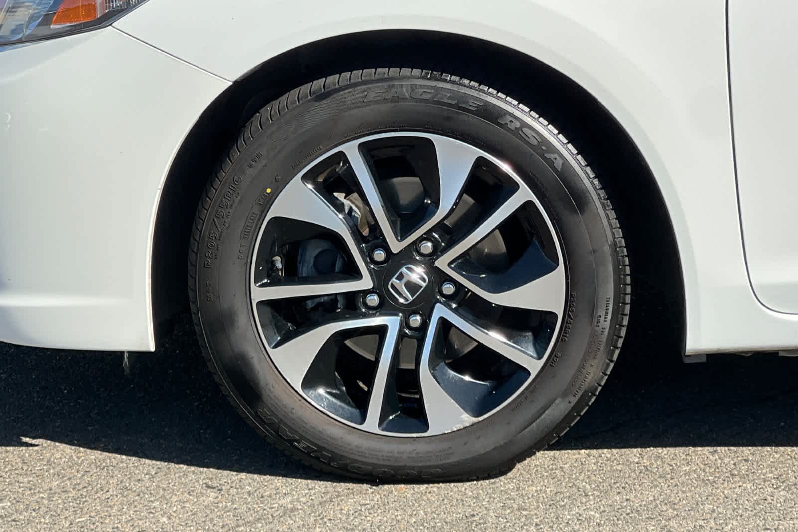Used 2015 Honda Civic EX image 30