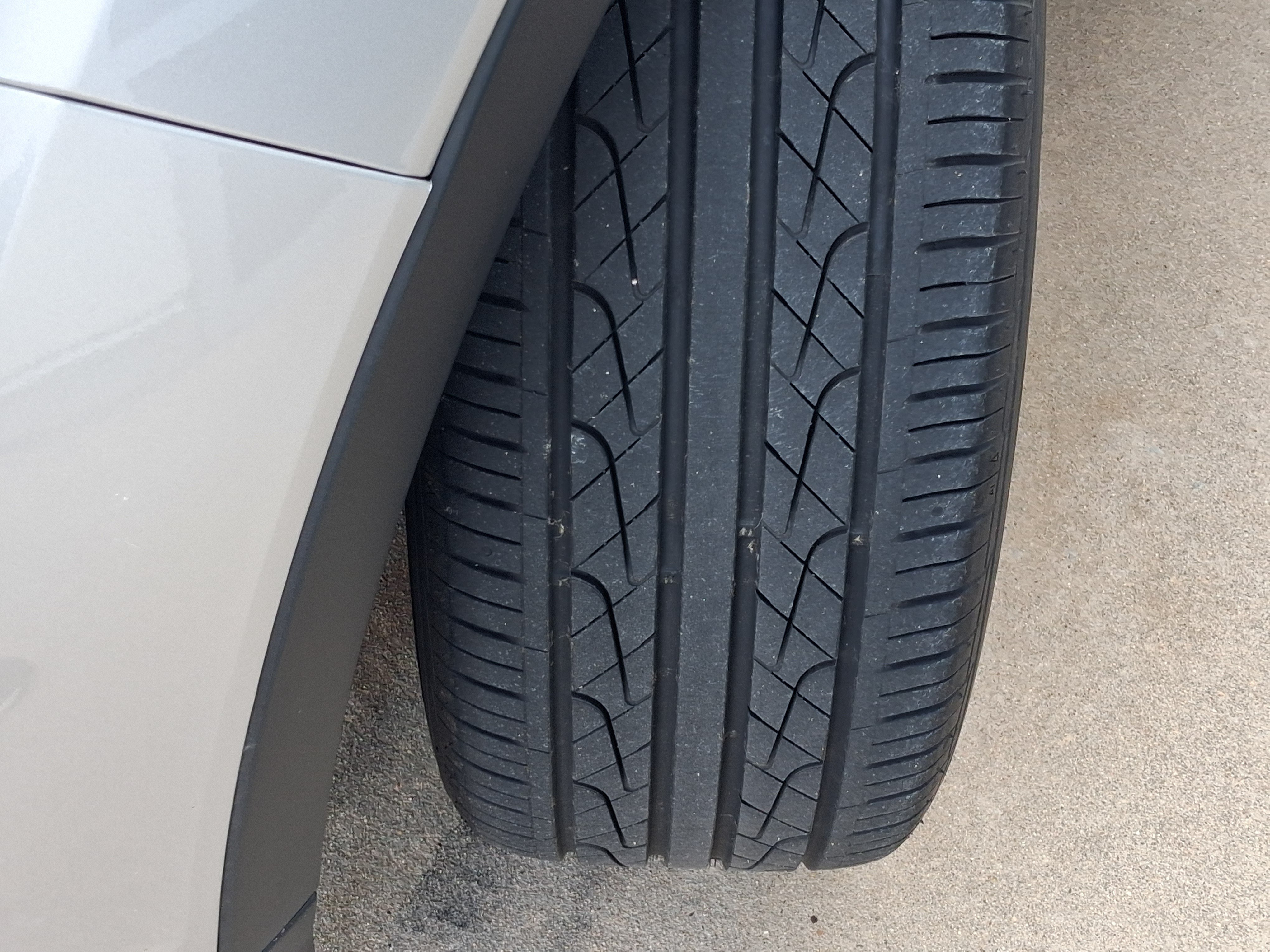 Used 2019 Ford Escape SEL FWD image 18