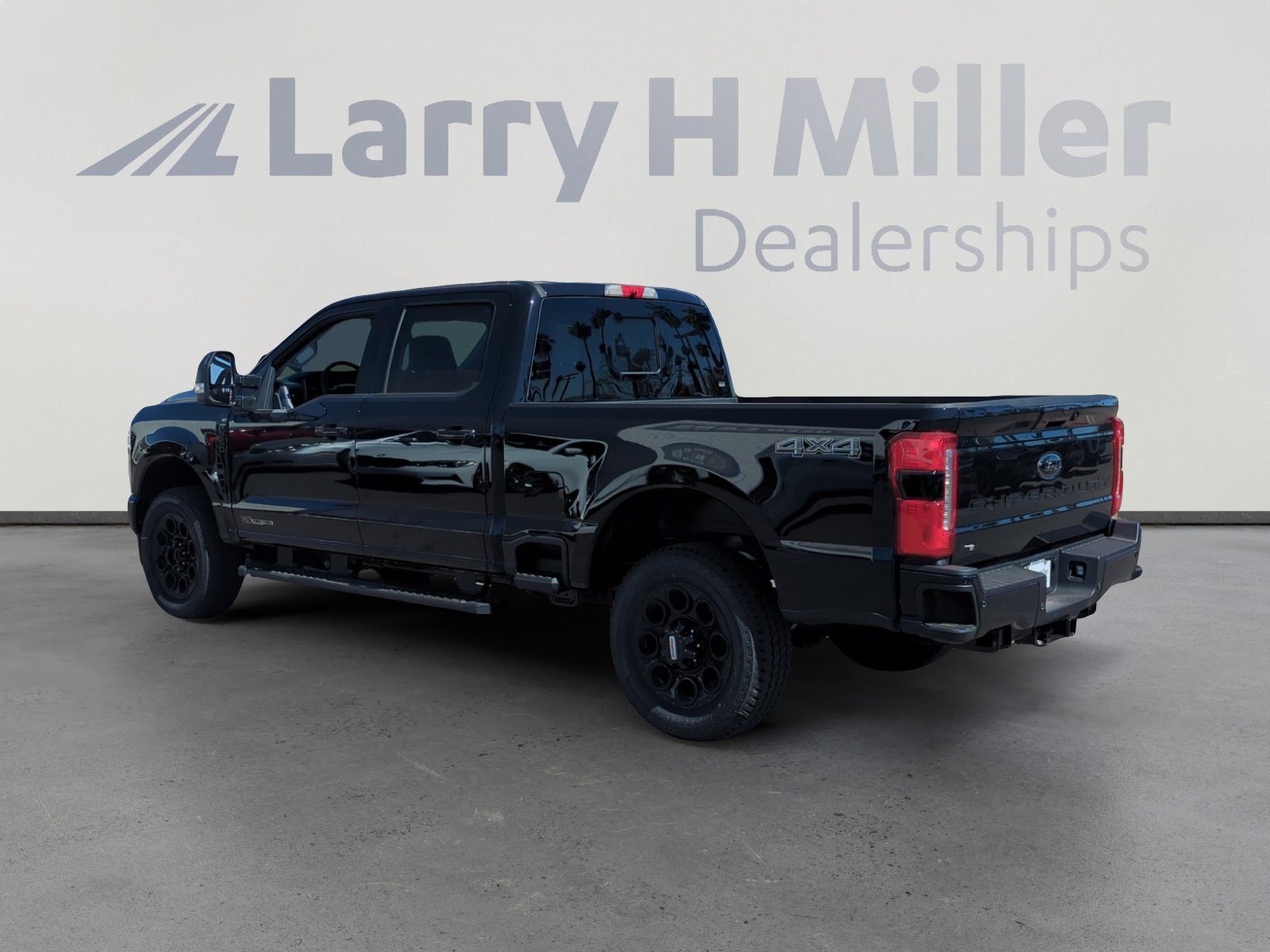 New 2025 Ford F250 XLT w/ Black Appearance Package image 3